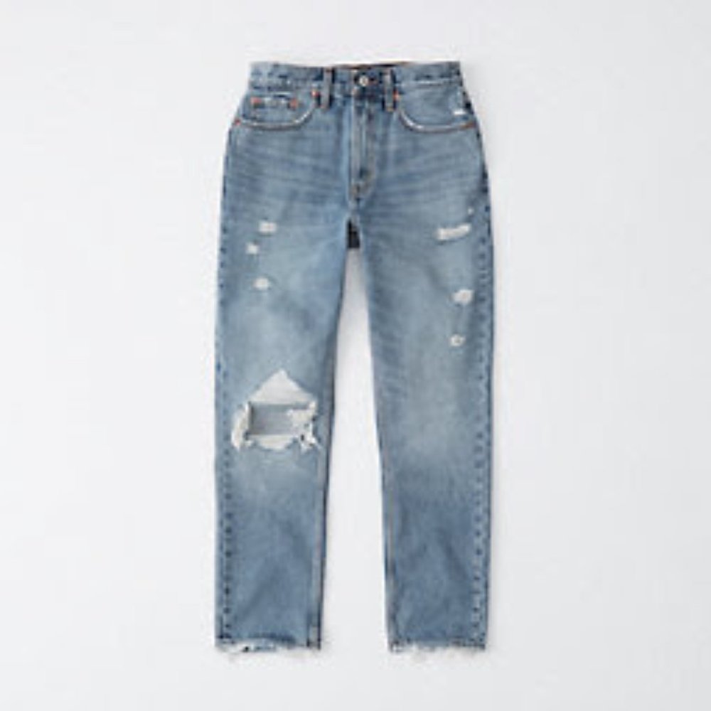 Abercrombie high rise mom jean size 26S